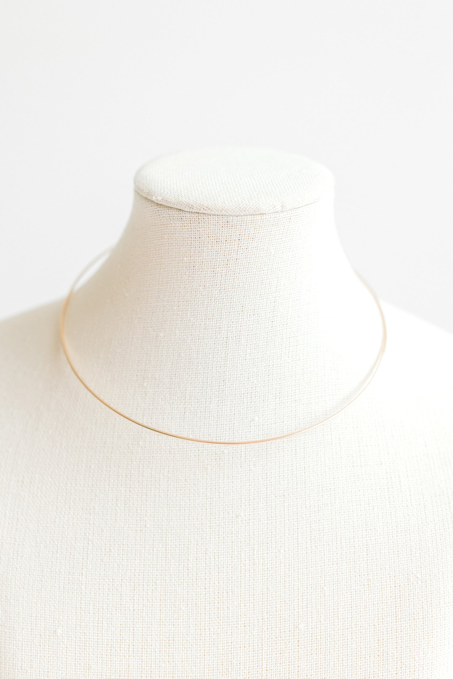 Collar - Dainty Goldfill